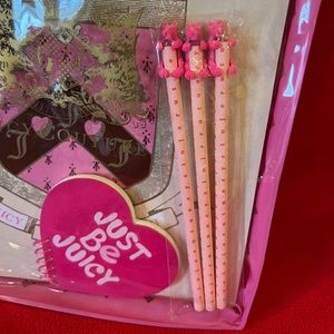 NWT JUICY COUTURE School Accessory Kit Notebook Folders Pencils * Vintage * New
